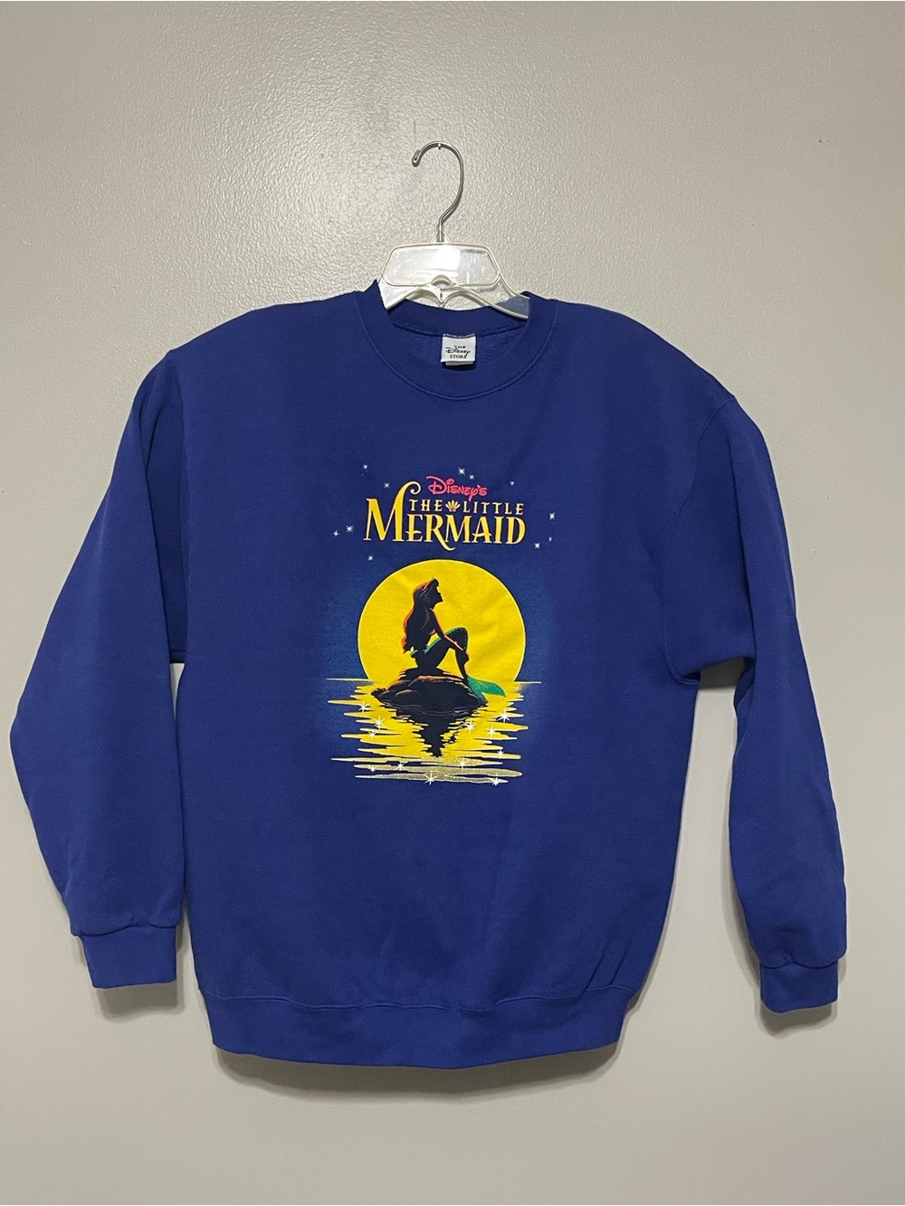VTG 90s MEDIUM Little Mermaid Sweatshirt Disney  Store Movie Promo Crewneck USA